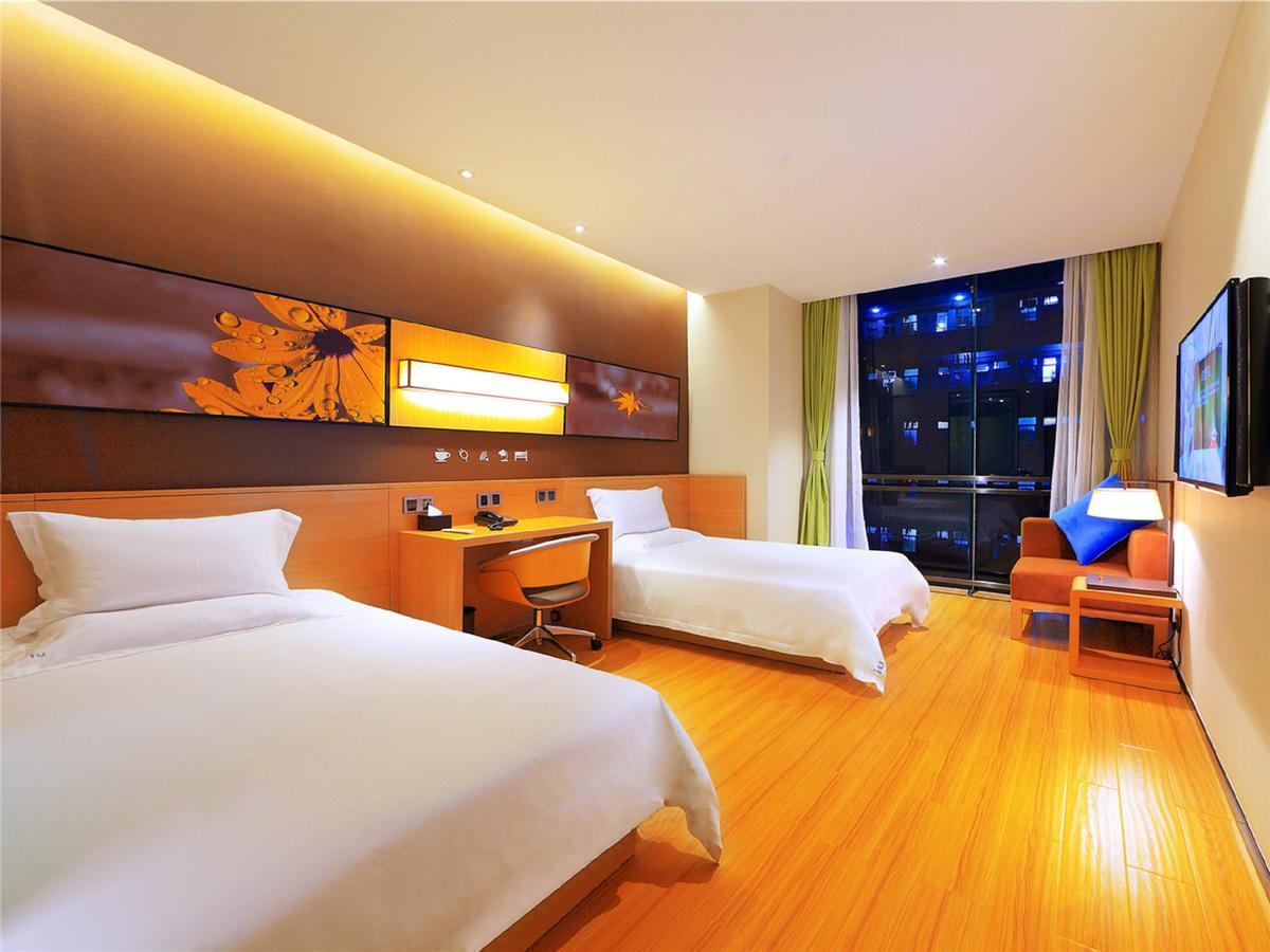 Iu Hotel Shanxi Da Hospital Тайюань Екстер'єр фото
